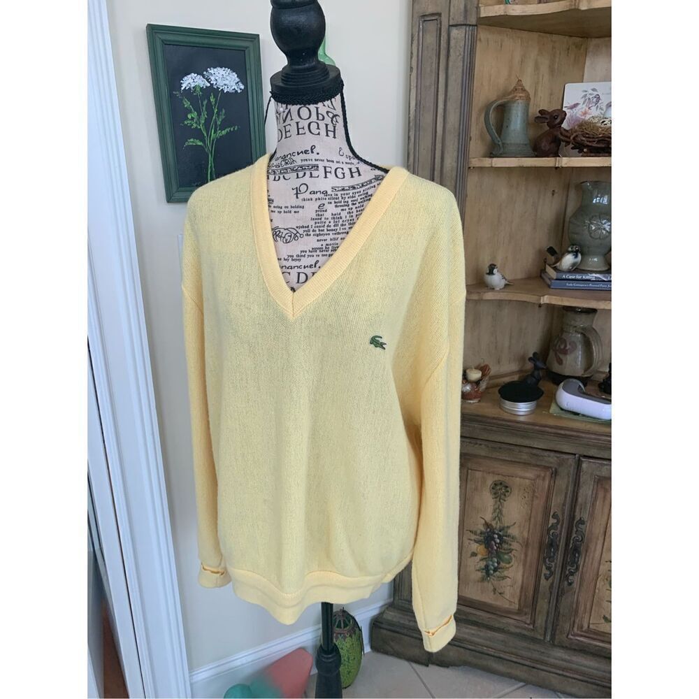Vintage 70’s IZOD Lacoste Men’s V-neck yellow orlon acrylic Sweater - Picture 1 of 8